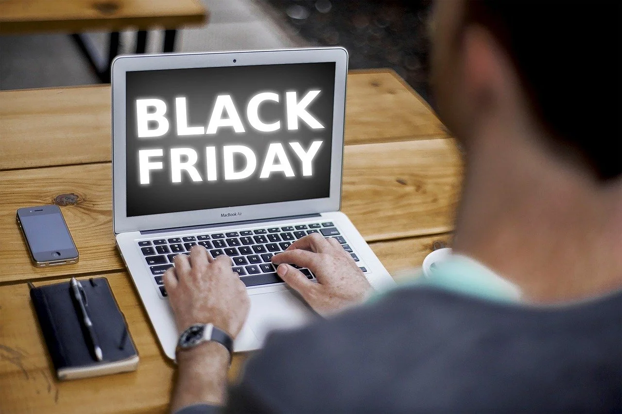 30% Endirimli Black Friday!
